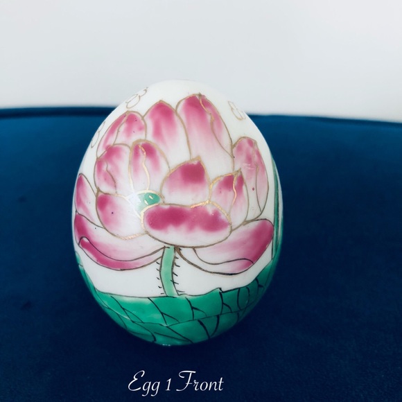 Vintage Handpainted Porcelain Eggs (Set of 4) | Collectible Chinoiserie | - Picture 2 of 9